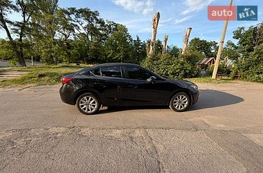 Mazda 3  2013