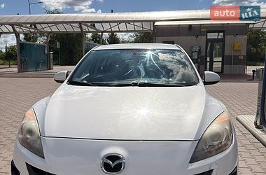 Хэтчбек Mazda 3 2010 в Кривом Роге фото 2 Хэтчбек Mazda 3 2010 в Кривом Роге
