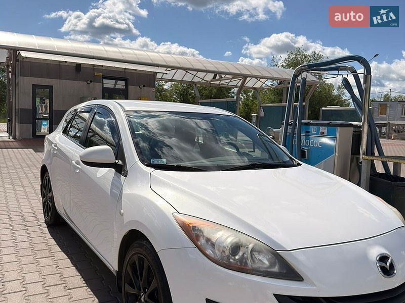 Хэтчбек Mazda 3 2010 в Кривом Роге фото 4 Хэтчбек Mazda 3 2010 в Кривом Роге