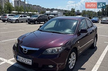 Mazda 3  2008