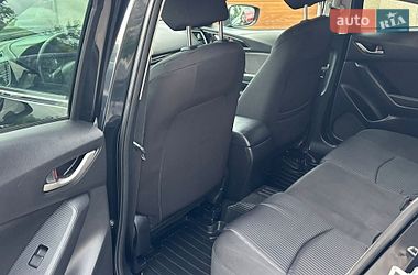 Хэтчбек Mazda 3 2016 в Дубно