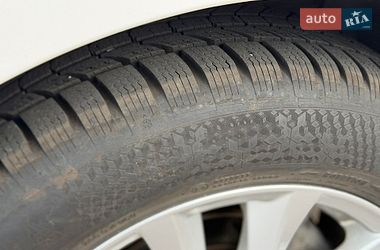 Седан Mazda 3 2018 в Днепре