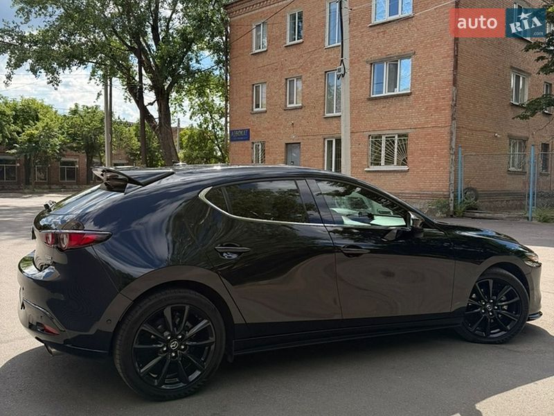 Хэтчбек Mazda 3 2021 в Кропивницком