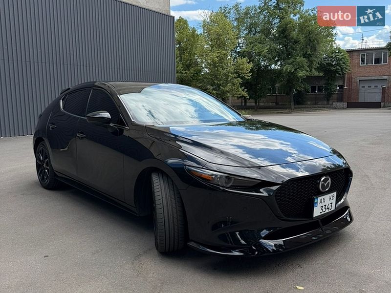 Хэтчбек Mazda 3 2021 в Кропивницком