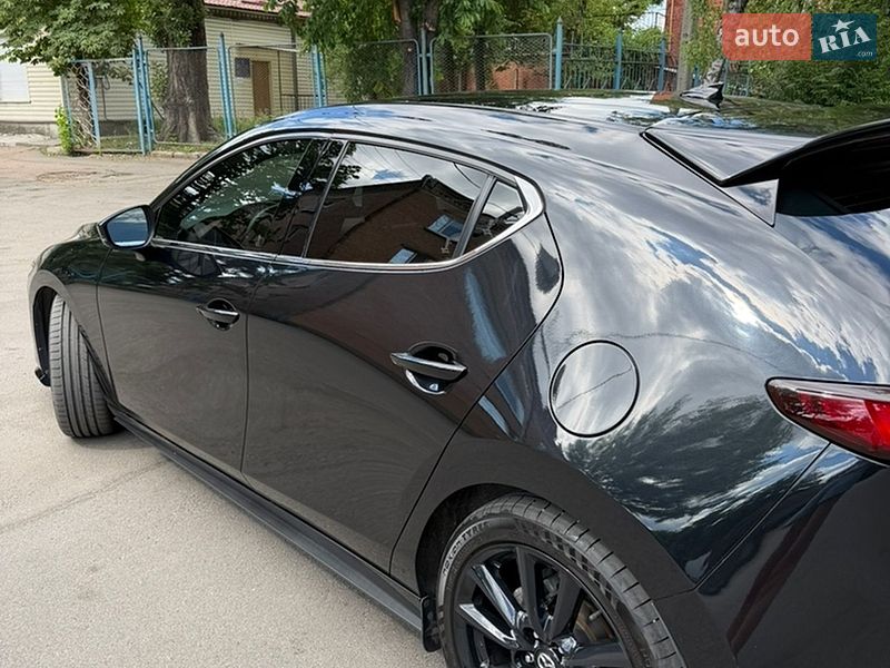 Хэтчбек Mazda 3 2021 в Кропивницком
