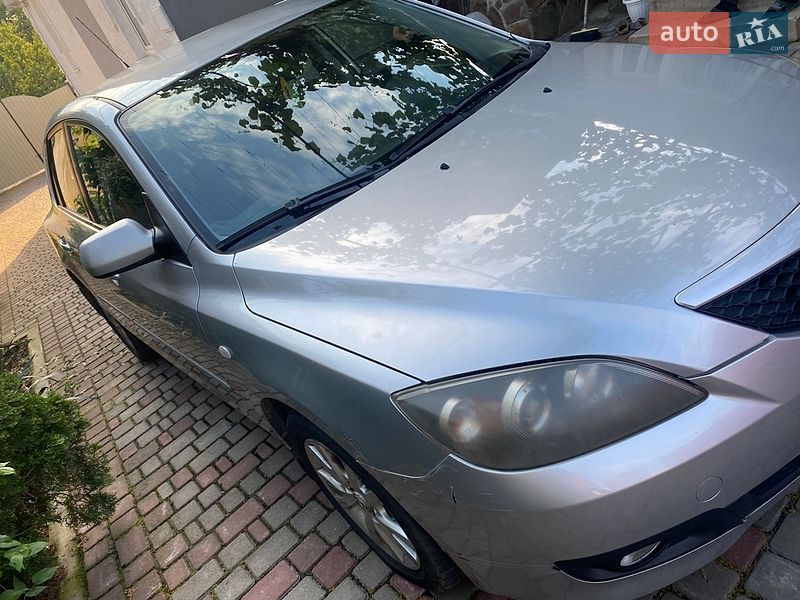 Хетчбек Mazda 3 2007 в Мукачевому