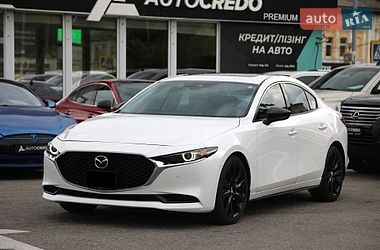 Mazda 3  2022