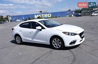 Mazda 3  2016