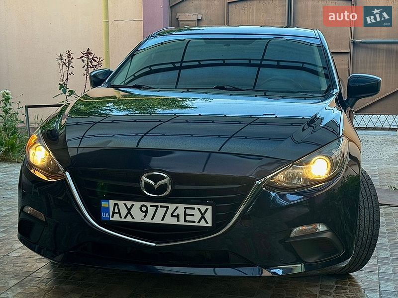 Седан Mazda 3 2013 в Николаеве фото Седан Mazda 3 2013 в Николаеве