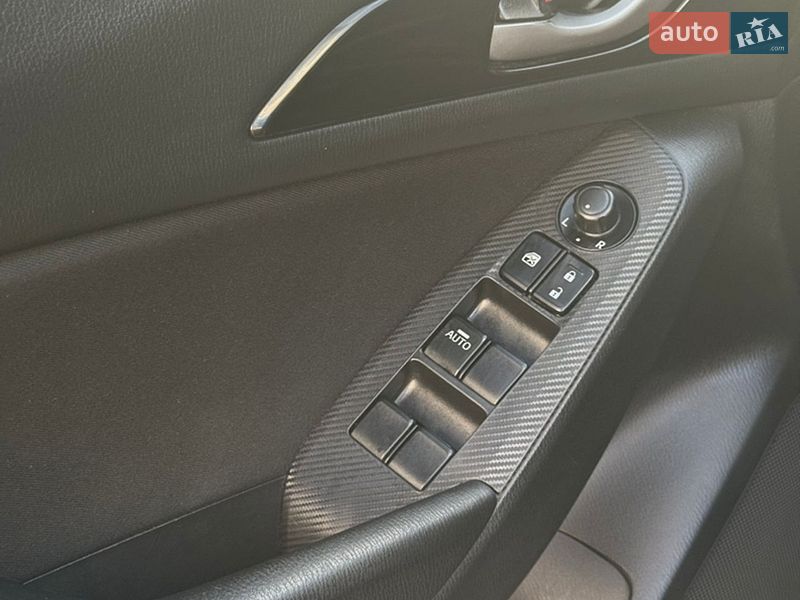 Седан Mazda 3 2013 в Николаеве фото 19 Седан Mazda 3 2013 в Николаеве