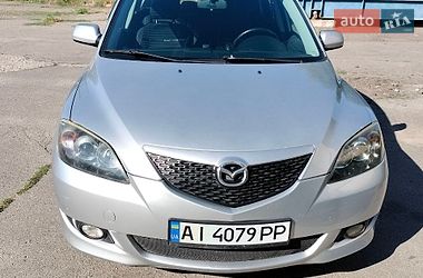 Mazda 3  2004
