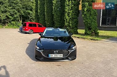 Седан Mazda 3 2019 в Ровно
