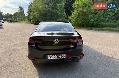 Седан Mazda 3 2019 в Ровно