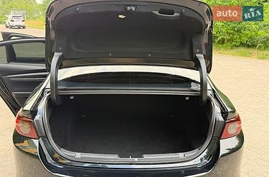 Седан Mazda 3 2019 в Ровно