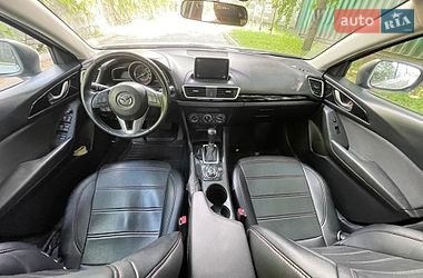 Хетчбек Mazda 3 2015 в Кременчуці