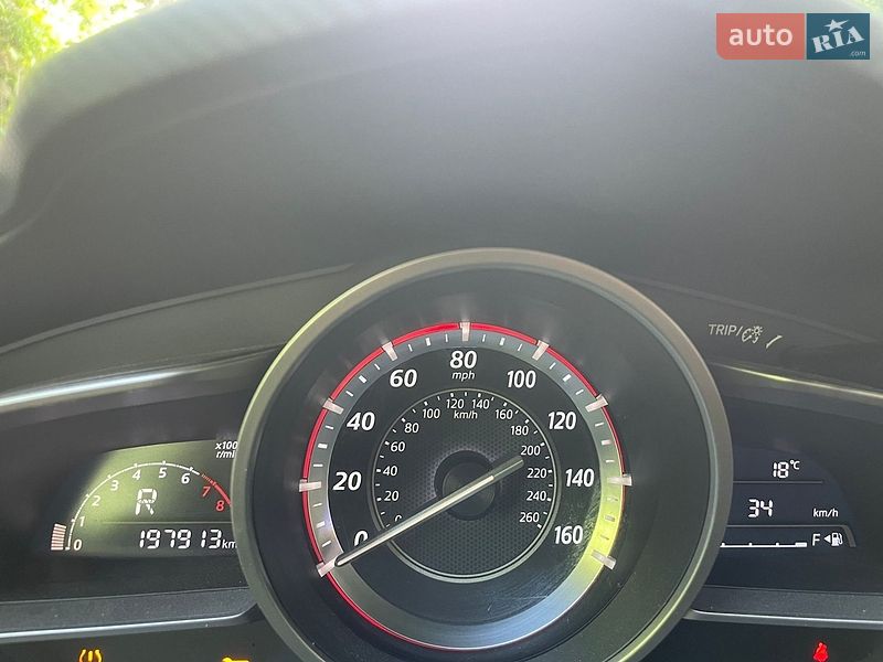Хетчбек Mazda 3 2015 в Кременчуці