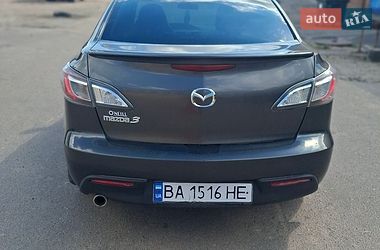 Седан Mazda 3 2010 в Кропивницькому