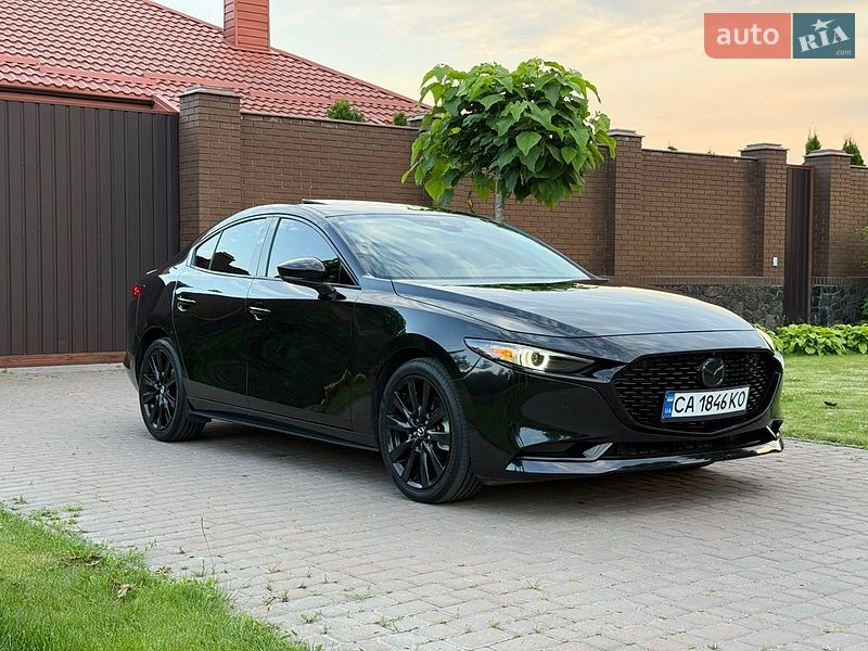 Седан Mazda 3 2023 в Черкассах