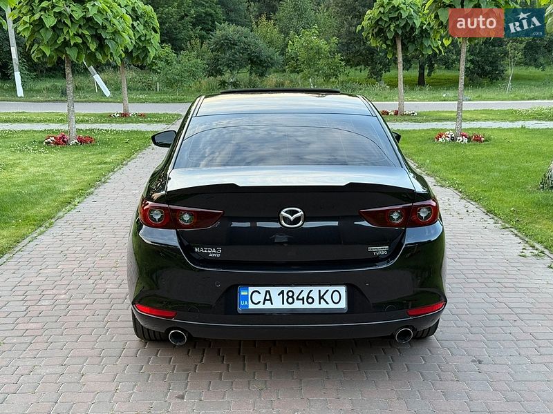 Седан Mazda 3 2023 в Черкассах