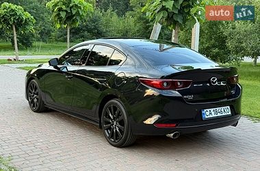Седан Mazda 3 2023 в Черкассах