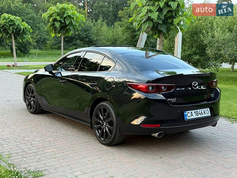 Седан Mazda 3 2023 в Черкассах