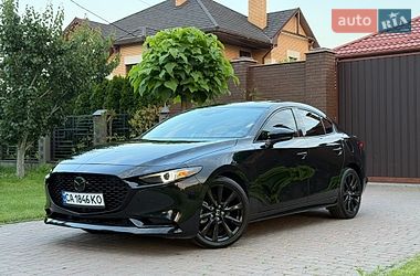 Седан Mazda 3 2023 в Черкассах
