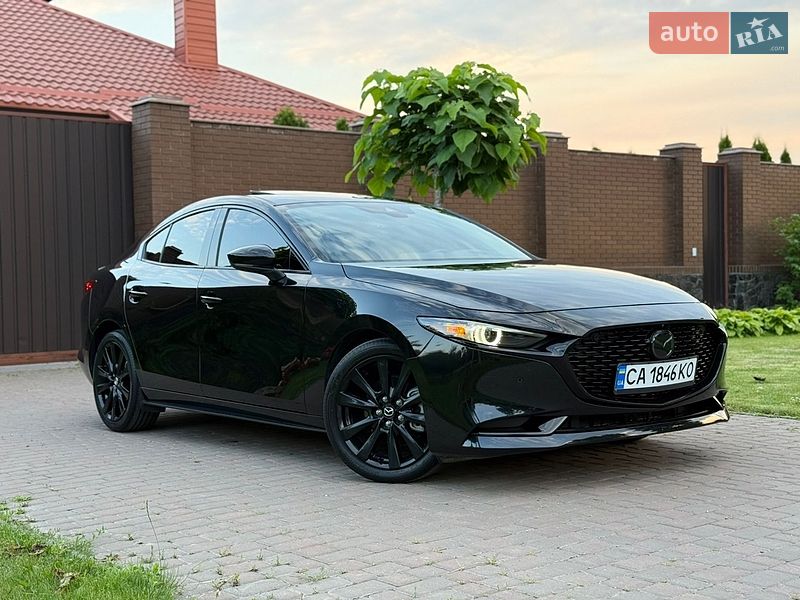 Седан Mazda 3 2023 в Черкассах