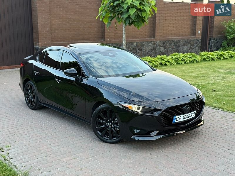 Седан Mazda 3 2023 в Черкассах