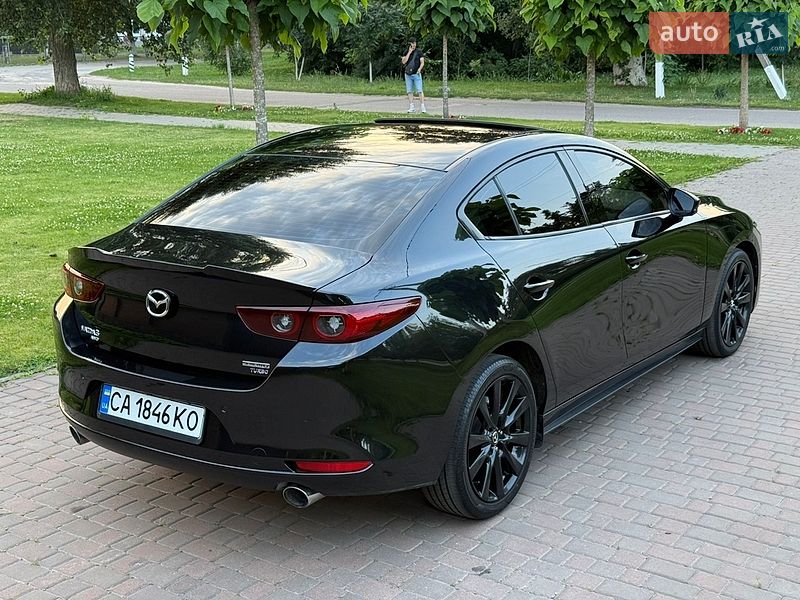 Седан Mazda 3 2023 в Черкассах