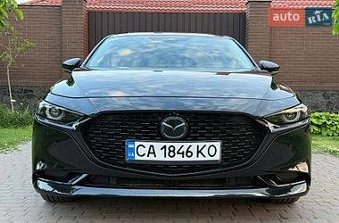 Седан Mazda 3 2023 в Черкассах