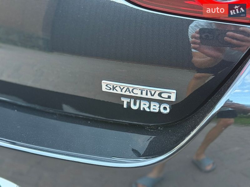 Седан Mazda 3 2023 в Черкассах