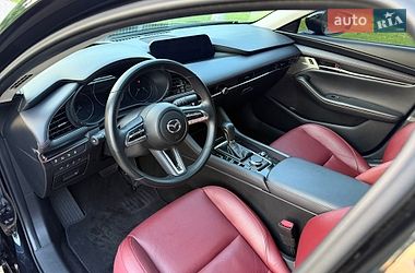 Седан Mazda 3 2023 в Черкассах