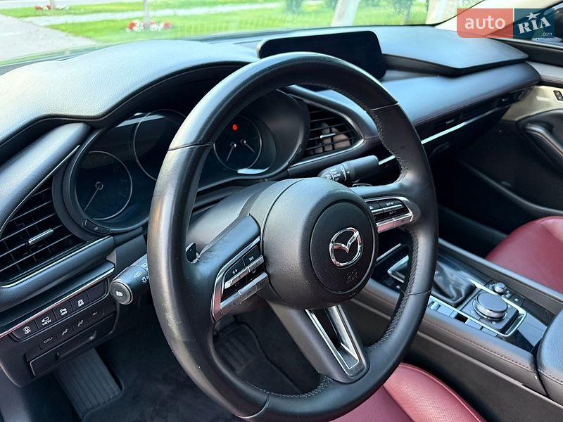 Седан Mazda 3 2023 в Черкассах