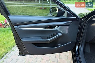 Седан Mazda 3 2023 в Черкассах