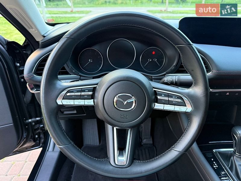 Седан Mazda 3 2023 в Черкассах