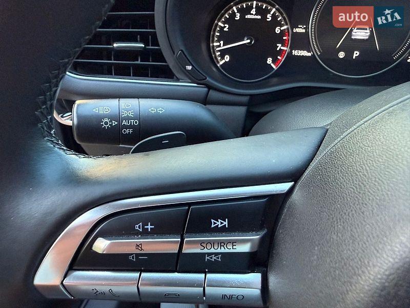 Седан Mazda 3 2023 в Черкассах