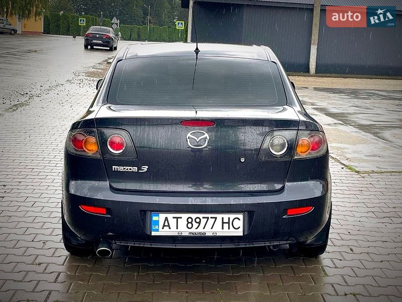 Седан Mazda 3 2005 в Івано-Франківську
