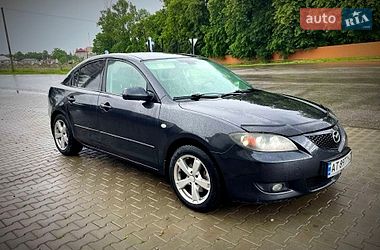 Mazda 3  2005