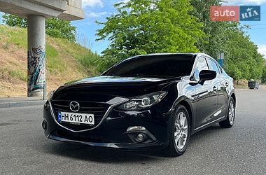 Mazda 3  2015