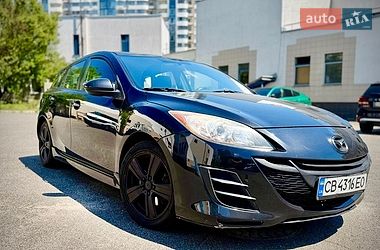 Mazda 3  2010