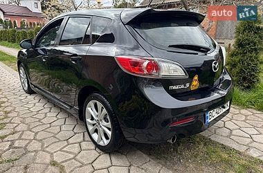 Mazda 3  2009