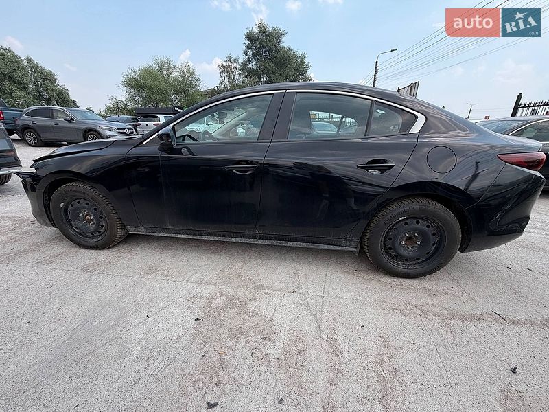 Седан Mazda 3 2025 в Киеве