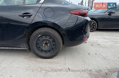 Седан Mazda 3 2025 в Киеве