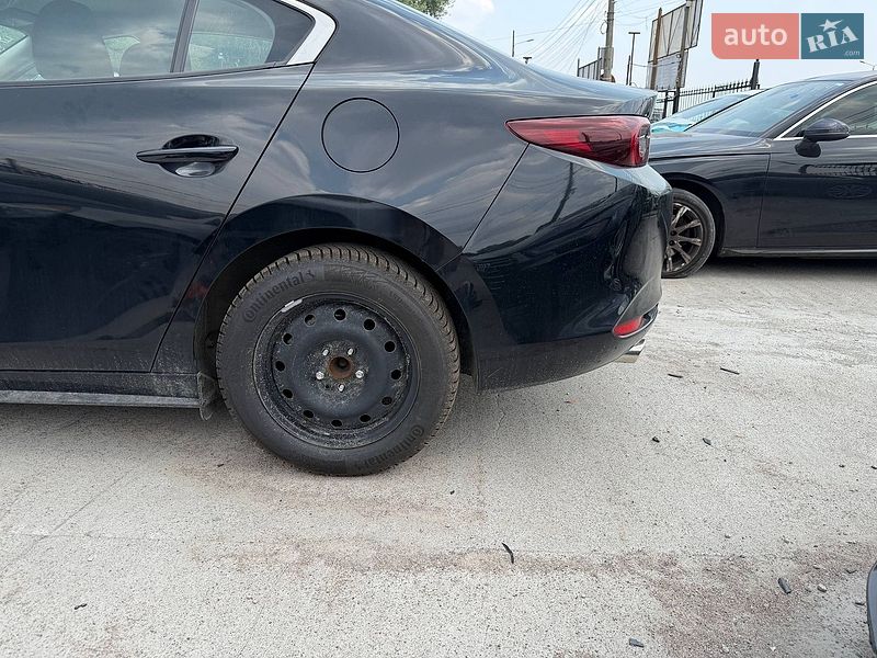 Седан Mazda 3 2025 в Киеве