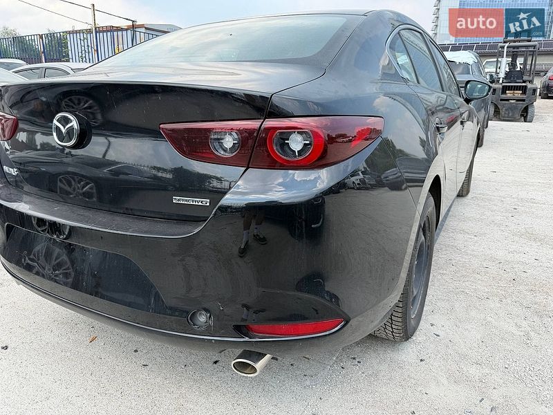 Седан Mazda 3 2025 в Киеве