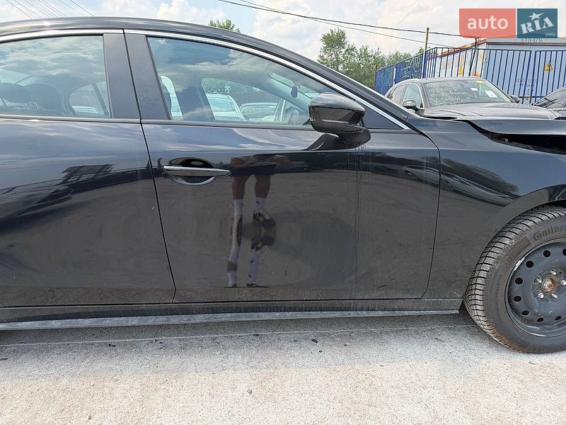 Седан Mazda 3 2025 в Киеве