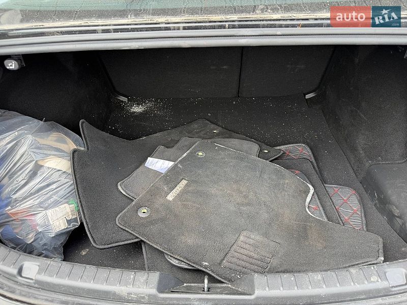Седан Mazda 3 2025 в Киеве