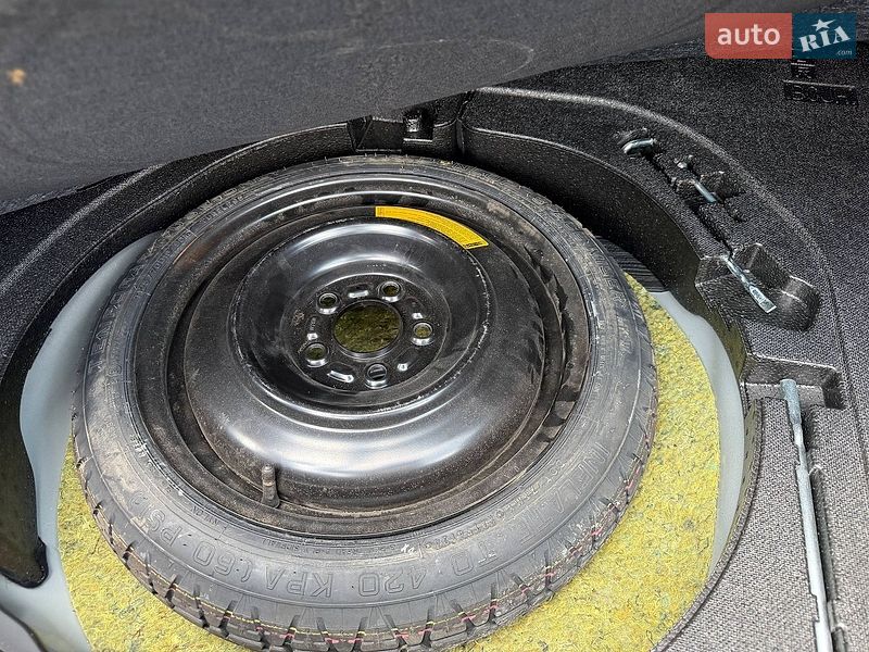 Седан Mazda 3 2025 в Киеве
