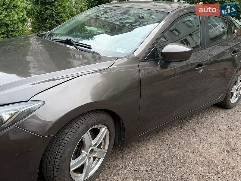 Mazda 3 2015