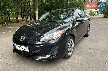 Mazda 3  2013